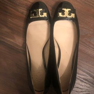 tory burch pumps
